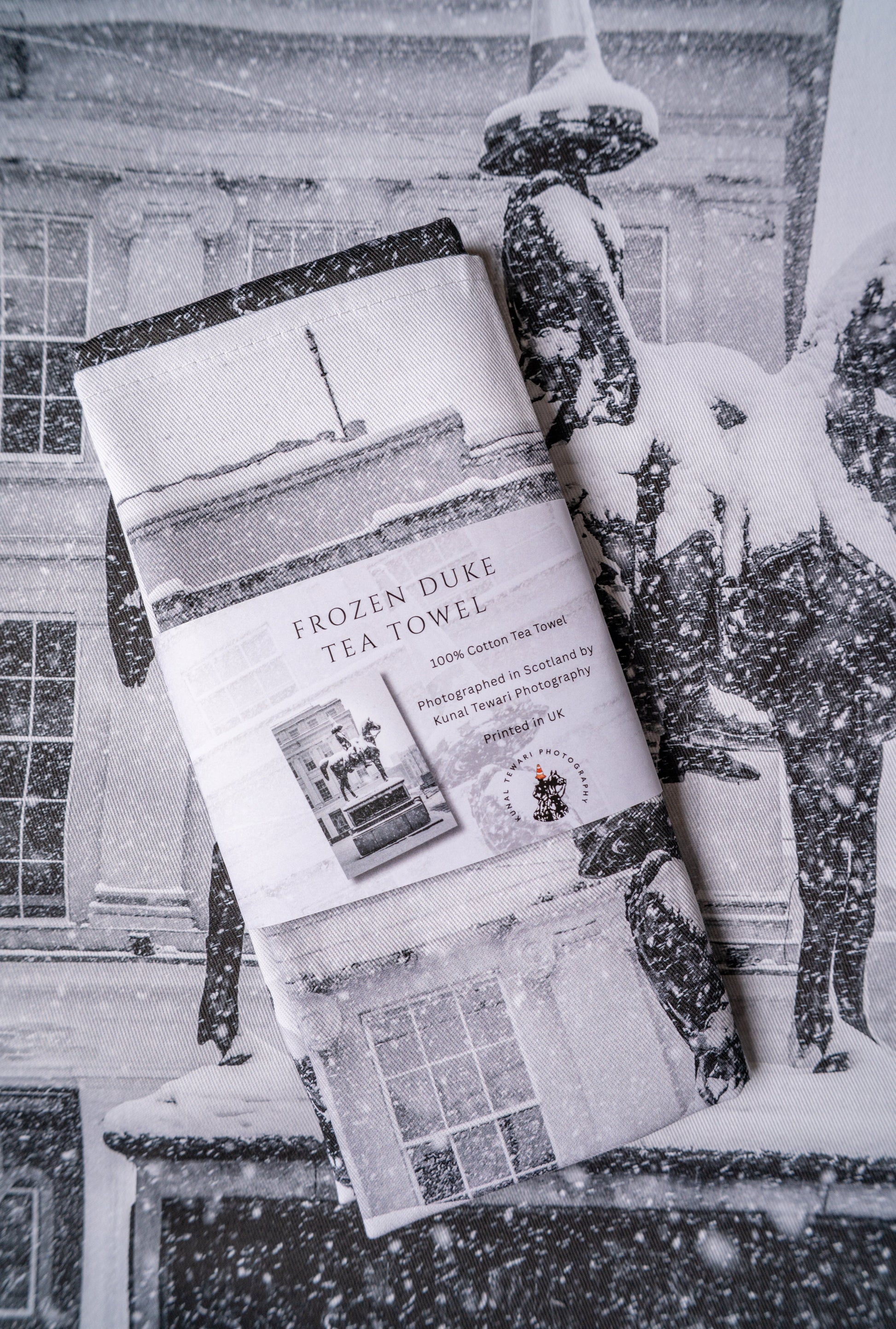 Frozen Duke Tea Towel-Glasgow Landmark Collection Kunal Tewari Photography